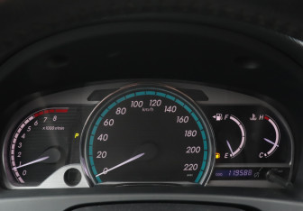 Подержанный автомобиль Toyota Venza 2013 года (11 фото)
