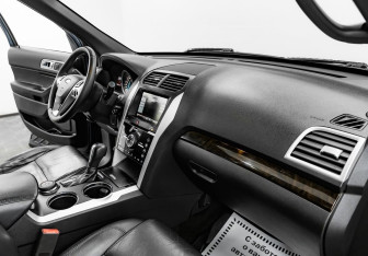Подержанный автомобиль Ford Explorer 2013 года (7 фото)