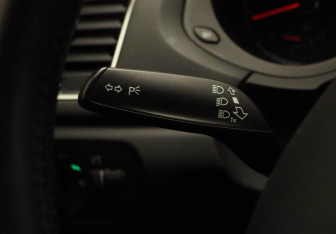 Подержанный автомобиль Audi Q3 2013 года (18 фото)