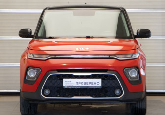 Подержанный автомобиль Kia Soul 2021 года (2 фото)