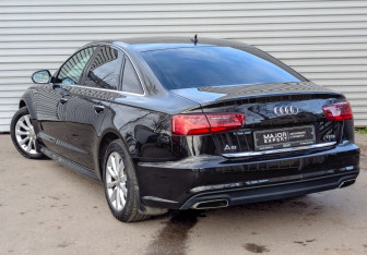Подержанный автомобиль Audi A6 Sedan 2017 года (7 фото)