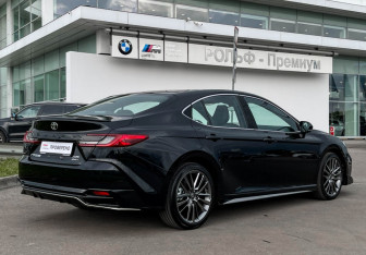 Новый Toyota Camry Sedan 2026 (5 фото)