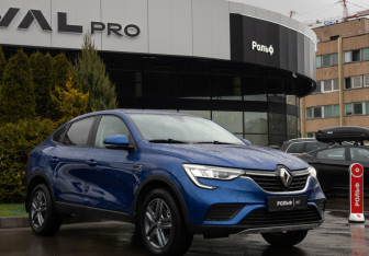 Подержанный автомобиль Renault Arkana 2021 года (2 фото)