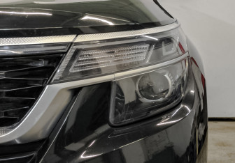 Подержанный автомобиль Kia Seltos 2021 года (17 фото)