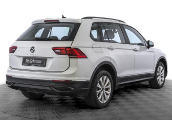 Подержанный автомобиль Volkswagen Tiguan 2021 года (5 фото)