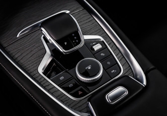 Подержанный автомобиль Chery Tiggo 8 Pro Max 2023 года (19 фото)