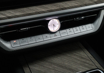 Подержанный автомобиль Tank 500 2023 года (28 фото)