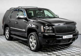 Подержанный автомобиль Chevrolet Tahoe 2012 года (3 фото)