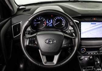 Подержанный автомобиль Hyundai Creta 2021 года (16 фото)