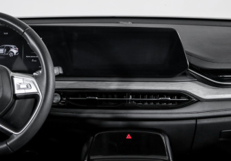 Подержанный автомобиль JAC JS6 2023 года (13 фото)