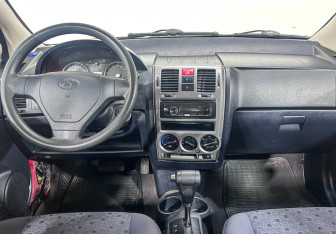 Подержанный автомобиль Hyundai Getz 2004 года (11 фото)