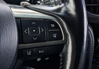 Подержанный автомобиль Lexus LX 2021 года (30 фото)