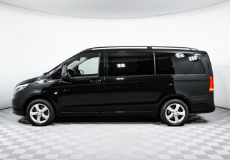 Подержанный автомобиль Mercedes-Benz Vito 2016 года (8 фото)