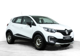Подержанный автомобиль Renault Kaptur 2017 года (3 фото)