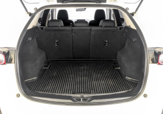 Подержанный автомобиль Mazda CX-5 2017 года (11 фото)