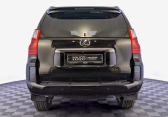 Подержанный автомобиль Lexus GX 2013 года (6 фото)