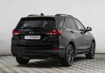 Подержанный автомобиль Chevrolet Equinox 2021 года (5 фото)
