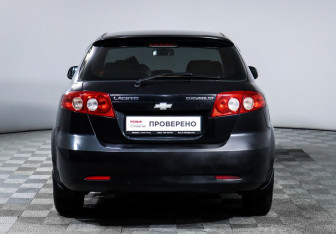 Подержанный автомобиль Chevrolet Lacetti Hatchback 2011 года (6 фото)