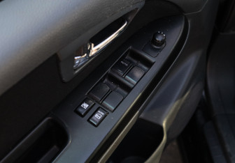 Подержанный автомобиль Suzuki SX4 Hatchback 2010 года (14 фото)