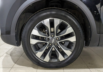 Подержанный автомобиль Chery Tiggo 4 2022 года (11 фото)