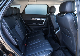 Подержанный автомобиль Jaecoo J7 2023 года (13 фото)