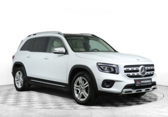 Подержанный автомобиль Mercedes-Benz GLB 2021 года (3 фото)