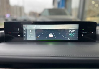 Подержанный автомобиль Changan Lamore 2023 года (19 фото)