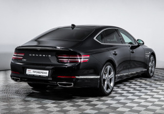 Подержанный автомобиль Genesis G80 2021 года (5 фото)