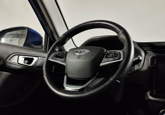 Подержанный автомобиль Chery Tiggo 4 2022 года (13 фото)