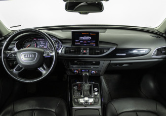 Подержанный автомобиль Audi A6 Sedan 2016 года (14 фото)