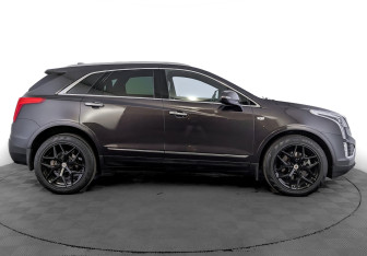 Подержанный автомобиль Cadillac XT5 2018 года (4 фото)