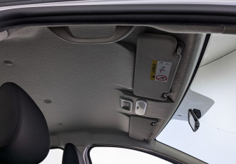 Подержанный автомобиль Renault Sandero 2020 года (23 фото)