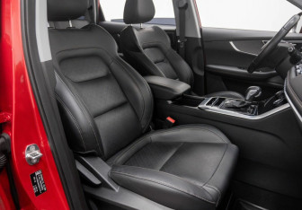 Подержанный автомобиль Chery Tiggo 8 2021 года (8 фото)