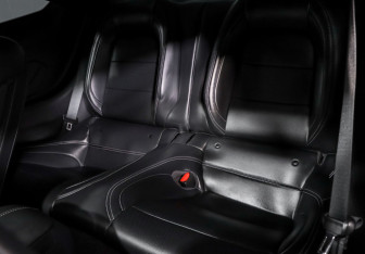 Подержанный автомобиль Ford Mustang Coupe 2024 года (10 фото)