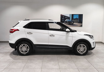 Подержанный автомобиль Hyundai Creta 2019 года (4 фото)