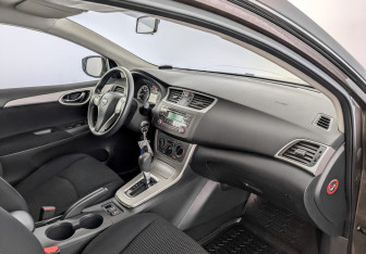 Подержанный автомобиль Nissan Sentra Sedan 2014 года (11 фото)