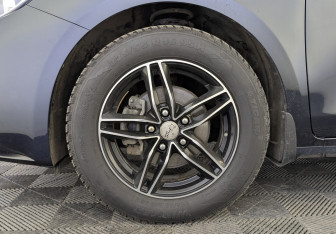 Подержанный автомобиль Kia Cerato Sedan 2020 года (12 фото)