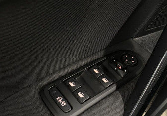 Подержанный автомобиль Peugeot 508 Sedan 2016 года (12 фото)