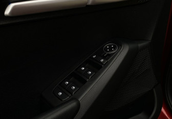 Подержанный автомобиль Kia Seltos 2022 года (20 фото)