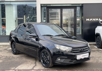 Подержанный автомобиль LADA (ВАЗ) Granta Sedan 2023 года (3 фото)
