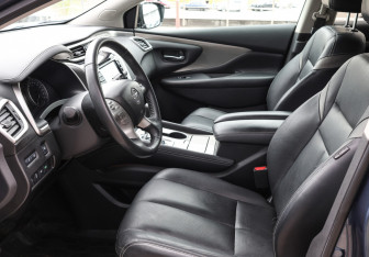 Подержанный автомобиль Nissan Murano Suv 2020 года (16 фото)