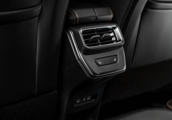 Новый Geely Okavango 2024 (16 фото)