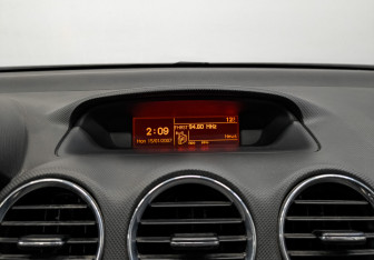 Подержанный автомобиль Peugeot 308 Hatchback 2011 года (15 фото)