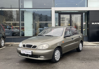 Подержанный автомобиль Daewoo Lanos Sedan 2005 года (1 фото)