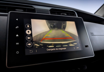 Подержанный автомобиль Renault Duster 2021 года (27 фото)