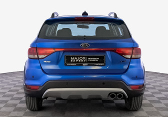 Подержанный автомобиль Kia Rio Hatchback 2020 года (6 фото)
