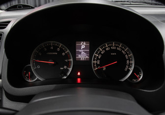 Подержанный автомобиль Suzuki Swift Hatchback 2011 года (13 фото)