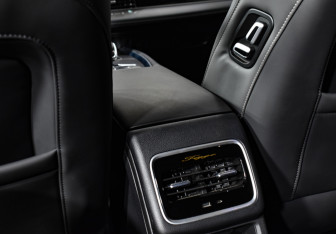 Подержанный автомобиль Chery Tiggo 8 Pro Max 2023 года (24 фото)