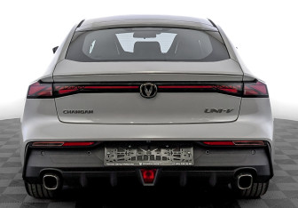 Новый Changan UNI-V 2024 (6 фото)
