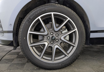 Новый Land Rover Range Rover Velar 2025 (7 фото)